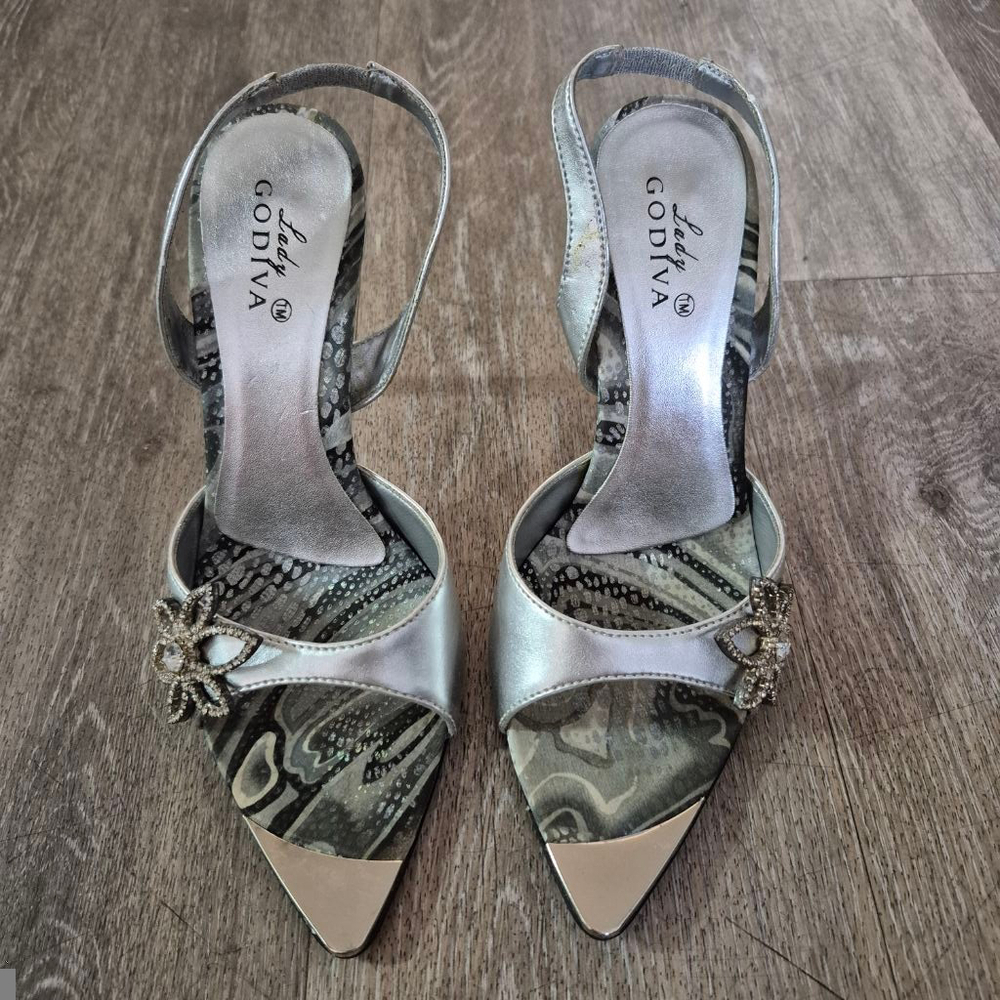Women's Lady Godiva Heels Silver Sz 6